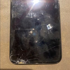 iphone xs max broken screens